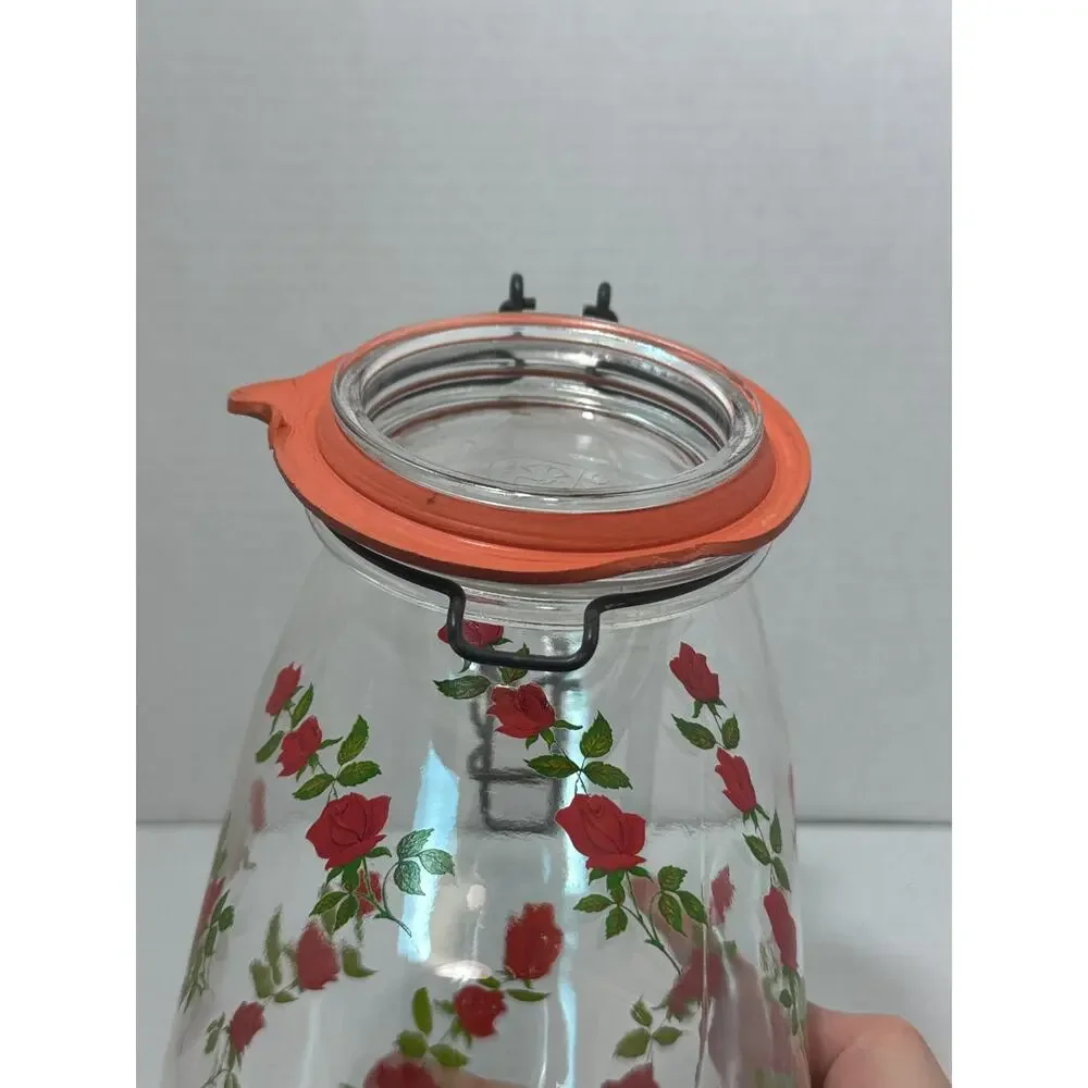 Vintage ARC Red Roses / Flowers Jar / Cannister Made in France 1.5 L